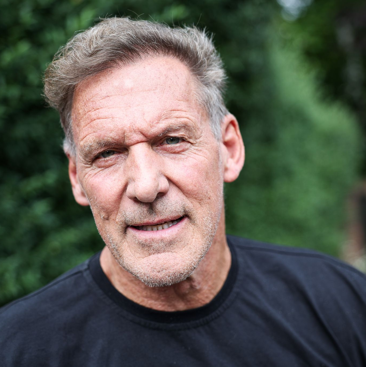 Der Schauspieler Ralf Moeller hatte sein Penthouse an der Küste vorsichtshalber verlassen und ist in einem Hotel untergekommen. (Archivbild) - Foto: Christian Charisius/dpa