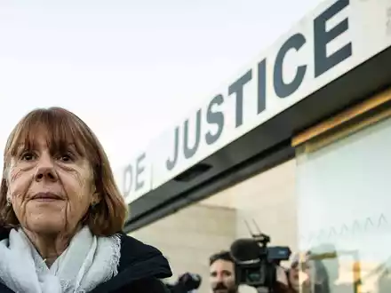 Das Gericht in Avignon hatte den ehemaligen Ehemann von Gisèle Pelicot kurz vor Weihnachten wegen schwerer Vergewaltigung verurteilt. (Archivbild) - Foto: Clement Mahoudeau/AFP/dpa