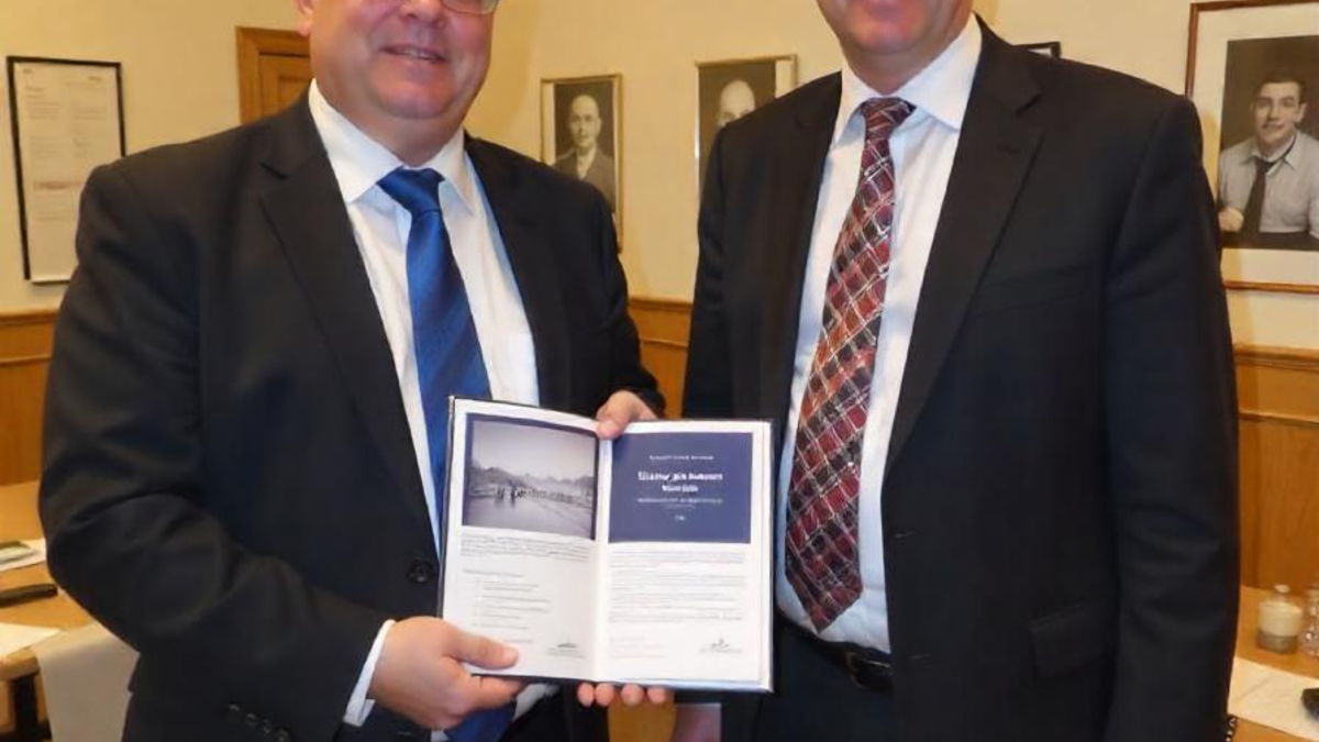 Autoren-Power durch Ghostwriter - Foto: Ghostwriter-Buchautor über pressetext.de