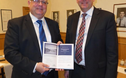 Autoren-Power durch Ghostwriter - Foto: Ghostwriter-Buchautor über pressetext.de