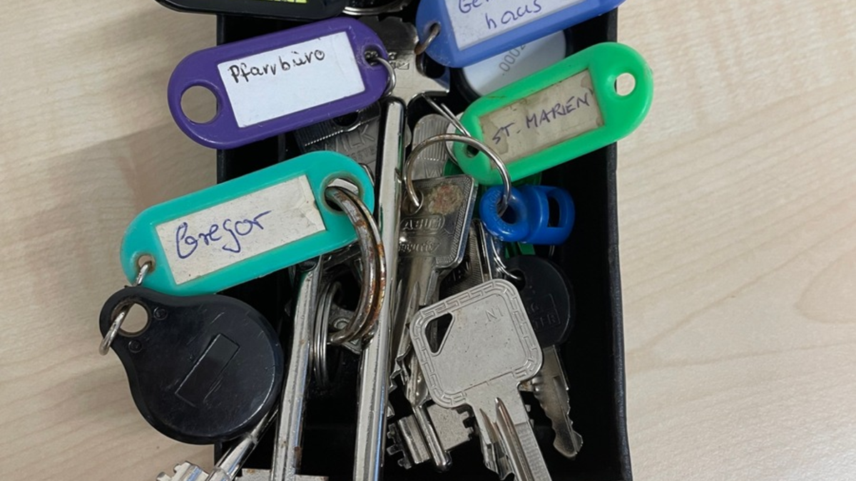 POL-EN: Schwelm: Schlüsselbund aufgefunden- Wer kann Hinweise dazu geben - Foto: presseportal.de