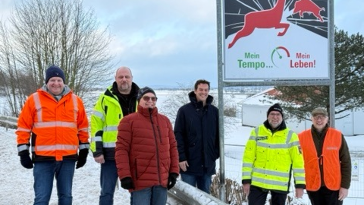 POL-NOM: Wildwarntafeln sollen Verkehrsteilnehmende zusätzlich sensibilisieren - Foto: presseportal.de