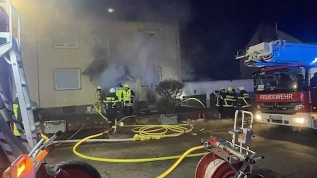 POL-PDPS: Kellerbrand - Hoher Sachschaden - Bild: presseportal.de