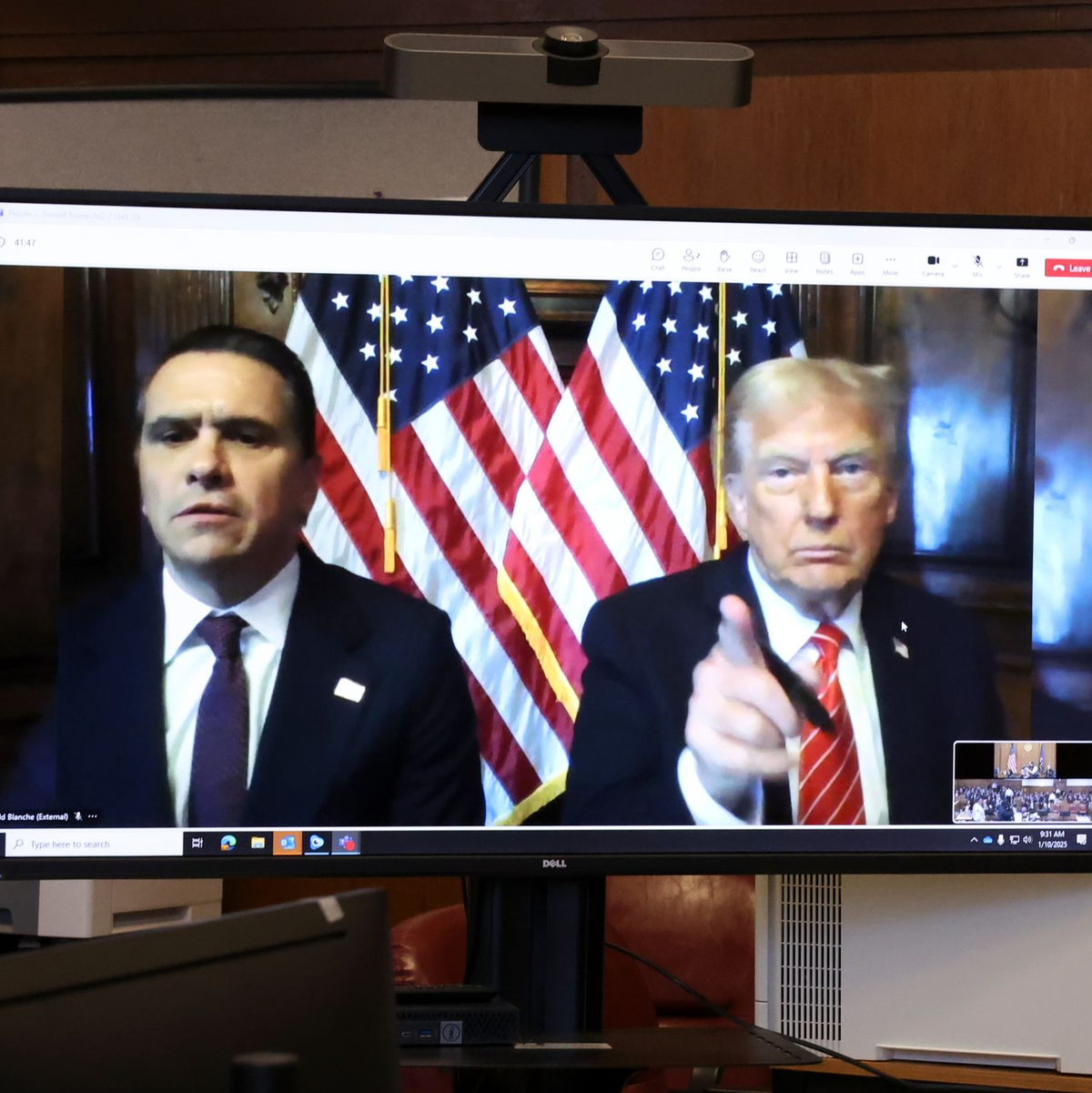 Trump beklagte, er sei «sehr unfair» behandelt worden.  - Foto: Brendan McDermid/Reuters Pool via AP/dpa