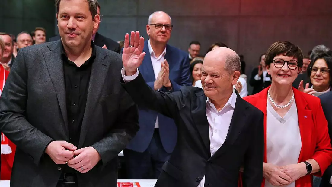 Lars Klingbeil, Olaf Scholz, Saskia Esken am 11.01.2025 - Bild: über dts Nachrichtenagentur