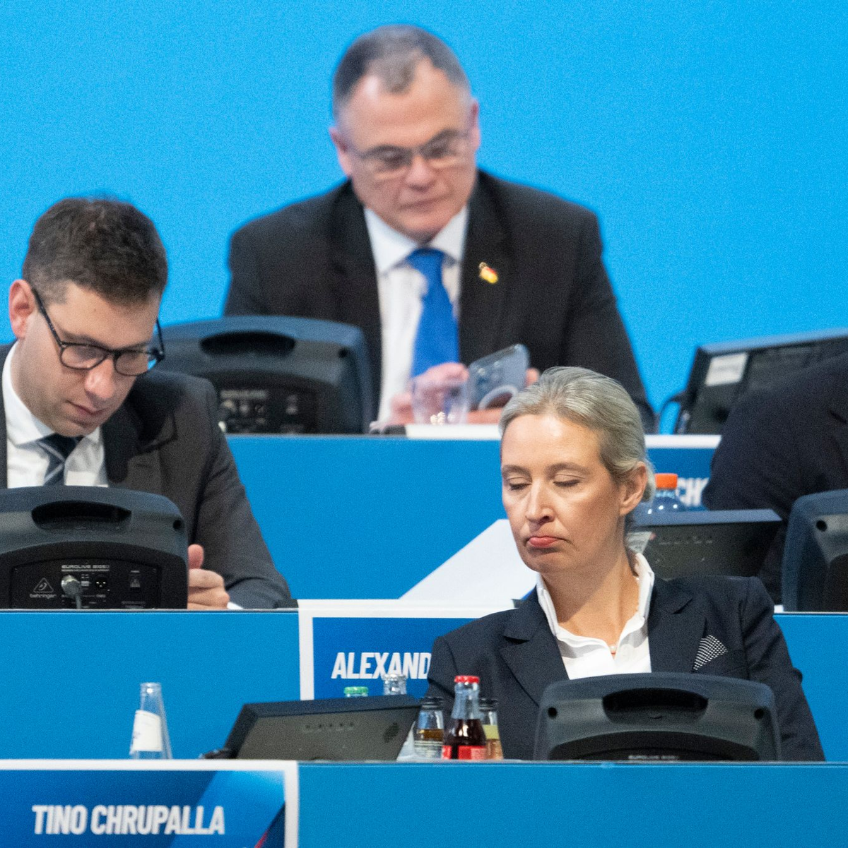 AfD-Co-Chefin Alice Weidel (r.) soll die AfD als Kanzlerkandidatin den Bundestagswahlkampf führen.  - Foto: Sebastian Kahnert/dpa