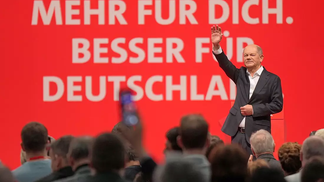Aufholjagd 2.0? Scholz  - Bild: Michael Kappeler/dpa