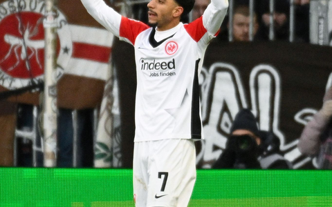 Hofft auf Marmoushs Verbleib: Frankfurts Trainer Dino Toppmöller - Foto: Gregor Fischer/dpa