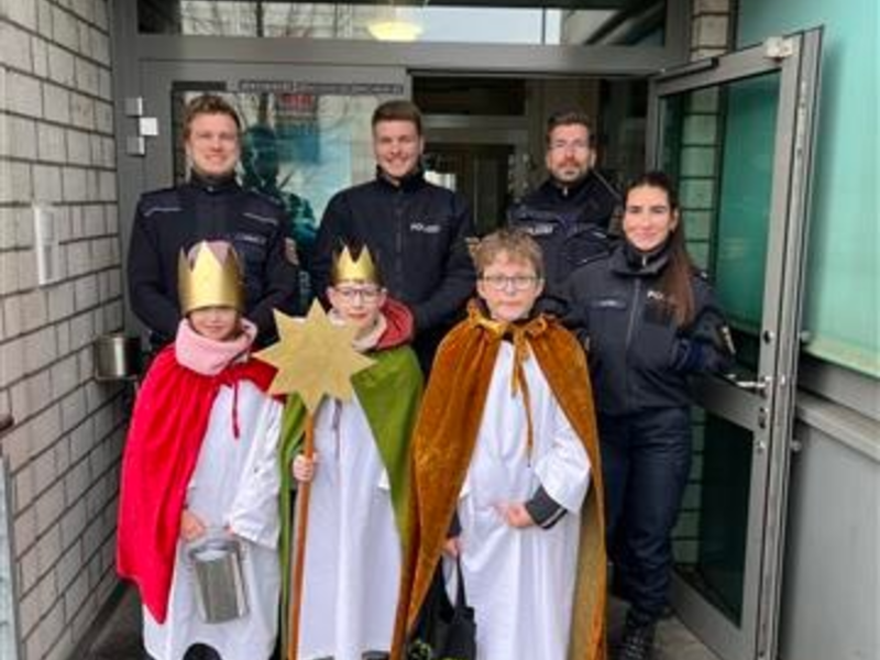 POL-PDMY: Die Heiligen Drei Könige zu Besuch bei der Polizeiinspektion Bad Neuenahr-Ahrweiler - Foto: presseportal.de