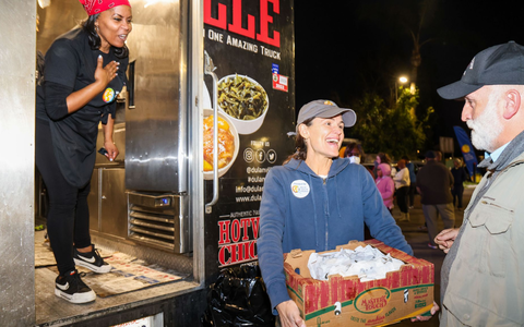 Das «Canyon Fire» zerstörte nach Angaben der Behörden mindestens sieben Gebäude. - Foto: Amy Katz/ZUMA Press Wire/dpa