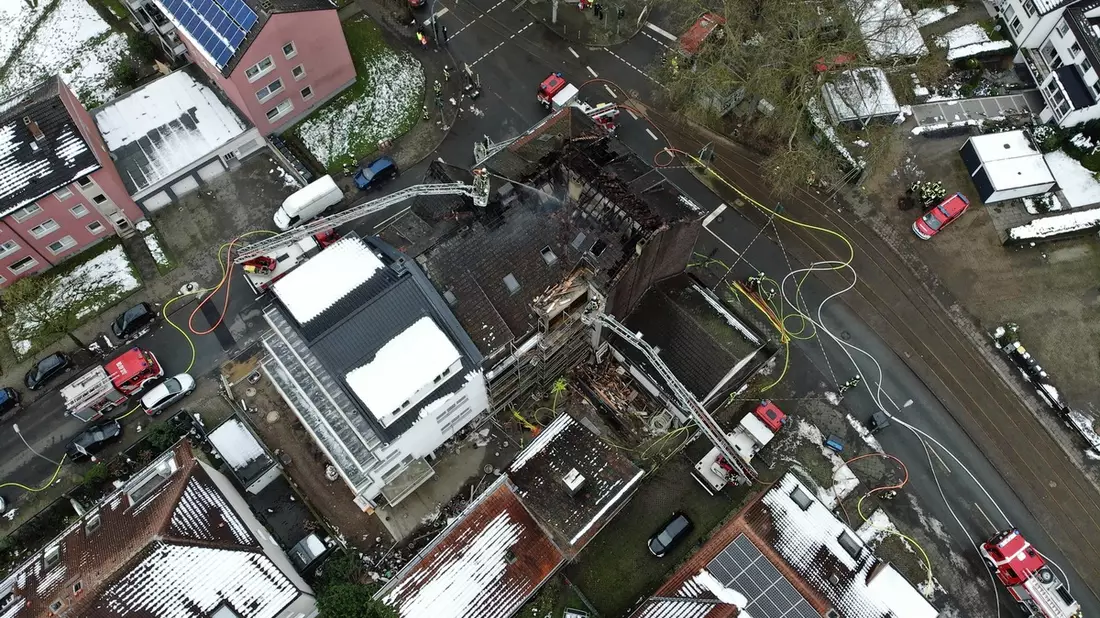 FW-BO: Schlussmeldung zum Dachstuhlbrand in Gerthe - Bild: presseportal.de