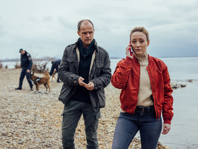 Der letzte Fall mit Kommissarin Luisa Hoffmann (Alina Fritsch) dreht sich um ein entführtes Kind. - Foto: manuelpaul/ZDF/dpa