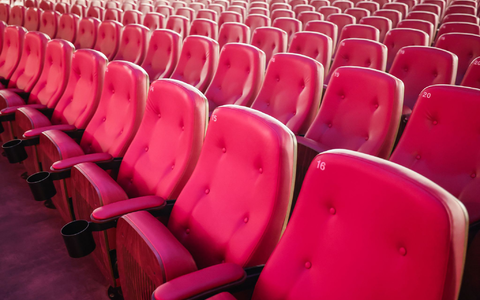 Deutsche Programmkinos verzeichneten 2024 ein leichtes Besucherplus. (Symbolbild) - Foto: Oliver Berg/dpa