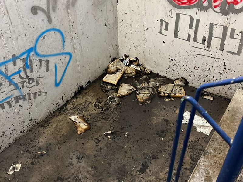 POL-COE: Coesfeld, Münsterstraße/ Bücher im Parkhaus angezündet - Foto: presseportal.de