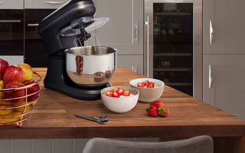 Vier Helfer treten an: MEDION erweitert sein Angebot um neue Küchenmaschinen / Jetzt kommen vier Allrounder für die moderne Küche hinzu - Foto: presseportal.de