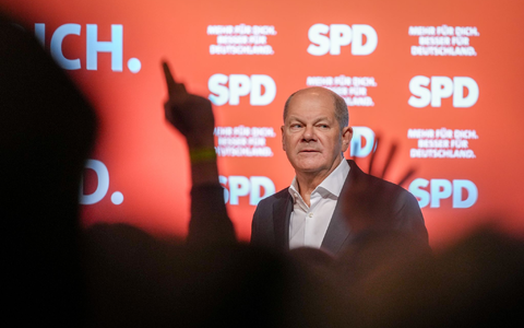 Weiteres Geld für Waffenlieferungen in die Ukraine soll es laut Kanzler Scholz nur unter einer Bedingung geben. - Foto: Kay Nietfeld/dpa