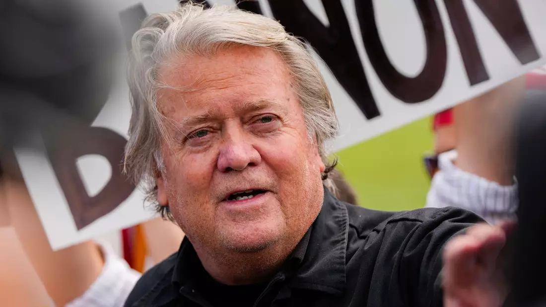 Wie Musk 2024 war Bannon 2016 ein wichtiger Faktor für Trumps Wahlsieg. (Archivbild) - Bild: Julia Nikhinson/AP/dpa
