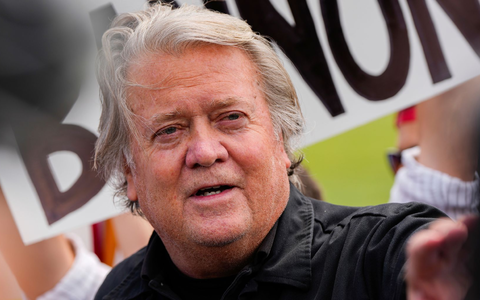 Wie Musk 2024 war Bannon 2016 ein wichtiger Faktor für Trumps Wahlsieg. (Archivbild) - Foto: Julia Nikhinson/AP/dpa