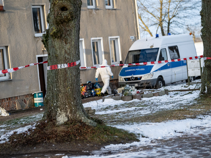 In Casekow sind bei einer Gewalttat zwei Menschen gestorben. - Foto: Fabian Sommer/dpa