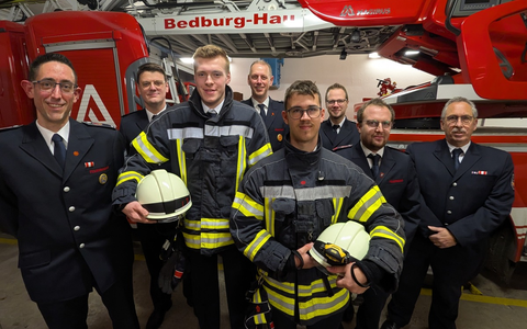 FW-KLE: Angehörige der Jugendfeuerwehr wechseln in die aktive Einsatzabteilung: Ein neuer Abschnitt voller Möglichkeiten - Foto: presseportal.de