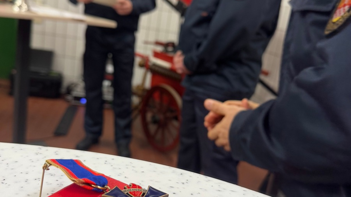 FW-MK: Verabschiedung als Löschgruppenführer - Foto: presseportal.de