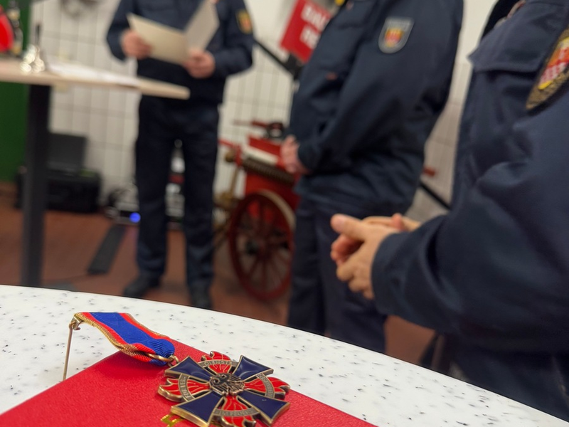 FW-MK: Verabschiedung als Löschgruppenführer - Foto: presseportal.de