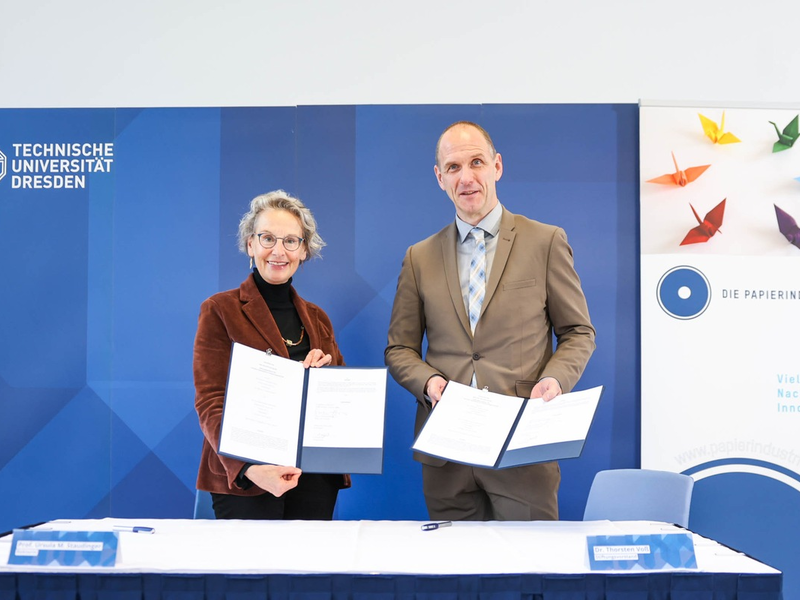 Einrichtung der Stiftungsprofessur für zirkuläre faserbasierte Verpackungssysteme an der TU Dresden / Förderung innovativer und nachhaltiger Lösungen für die Verpackungsindustrie - Foto: presseportal.de