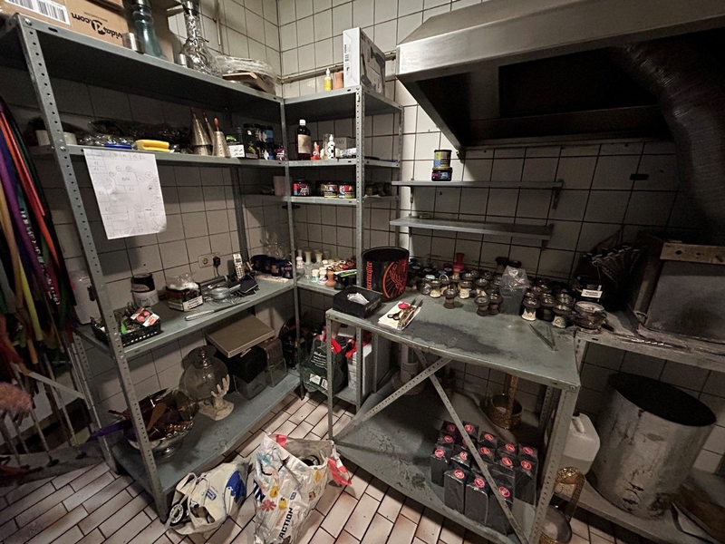 HZA-A: Verkauf von Tabak ohne Steuerzeichen/ Strafverfahren gegen Shisha-Bar Betreiber eingeleitet - Foto: presseportal.de