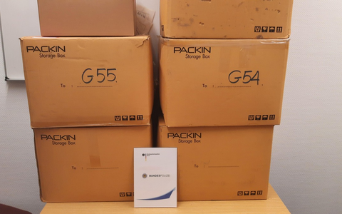 BPOL NRW: Bundespolizei nimmt 39-Jährige mit 57 Kilogramm Marihuana auf der Bundesautobahn 3 fest - Foto: presseportal.de