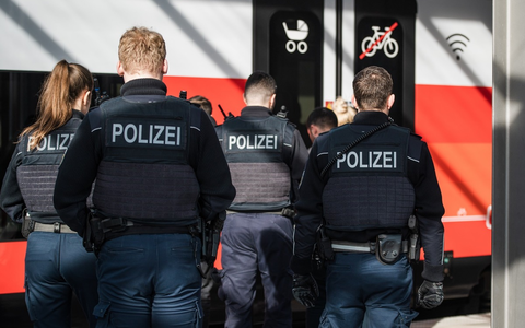 Bundespolizeidirektion München: Vormittags mit drei Promille, aber ohne Ticket unterwegs/ Bundespolizei nimmt Zugreisenden in Gewahrsam - Foto: presseportal.de