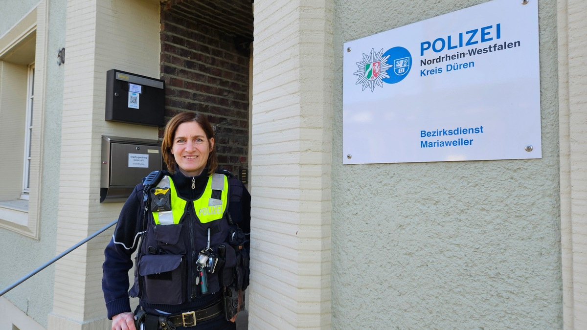 POL-DN: Neustart zum Jahreswechsel - Alexandra Gossen ist die neue Bezirksdienstbeamtin des Bezirks 11 - Foto: presseportal.de