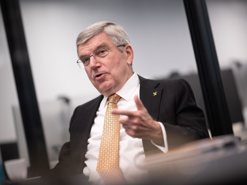 IOC-Präsident Thomas Bach wünscht sich eine transparente Aufarbeitung der Vorwürfe über Missbrauch im deutschen Turnsport. - Foto: Sebastian Christoph Gollnow/dpa