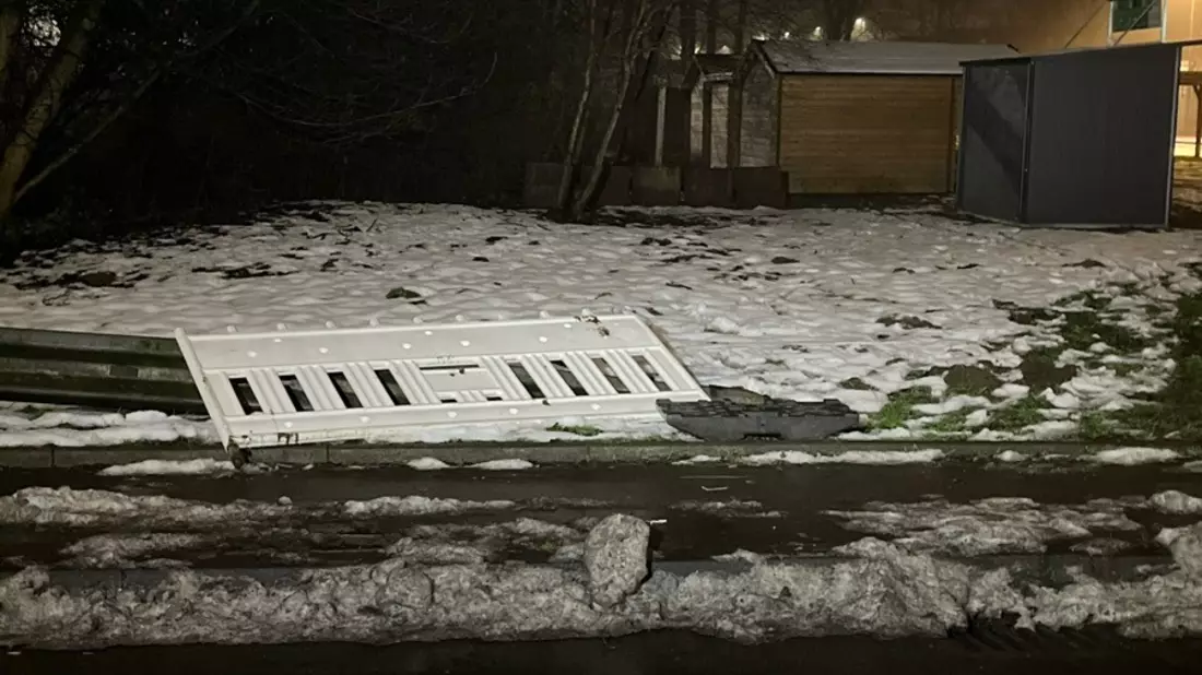 POL-SO: Einbruchdiebstahl - Krähenfüße ausgelegt - Bild: presseportal.de