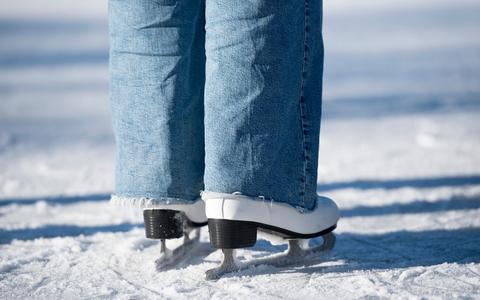 TÜV SÜD-Tipps zu Kauf und Pflege von Schlittschuhen - Foto: presseportal.de