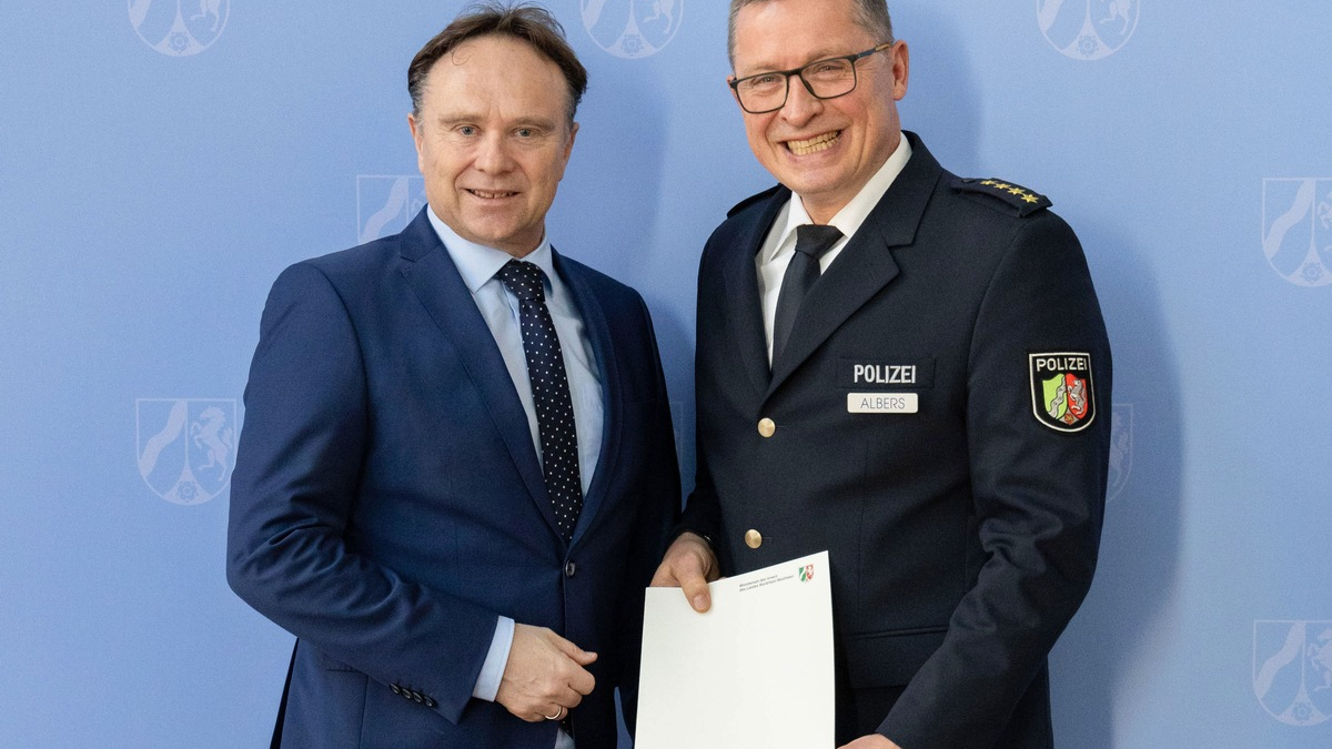 POL-BOR: Kreis Borken - Paul Albers als neuer Abteilungsleiter Polizei im Kreis Borken - Foto: presseportal.de