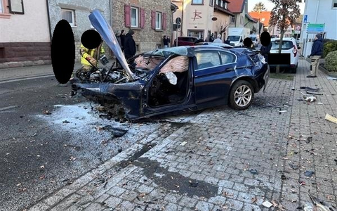 POL-PDNW: Nachtrag zu Verkehrsunfall - Foto: presseportal.de