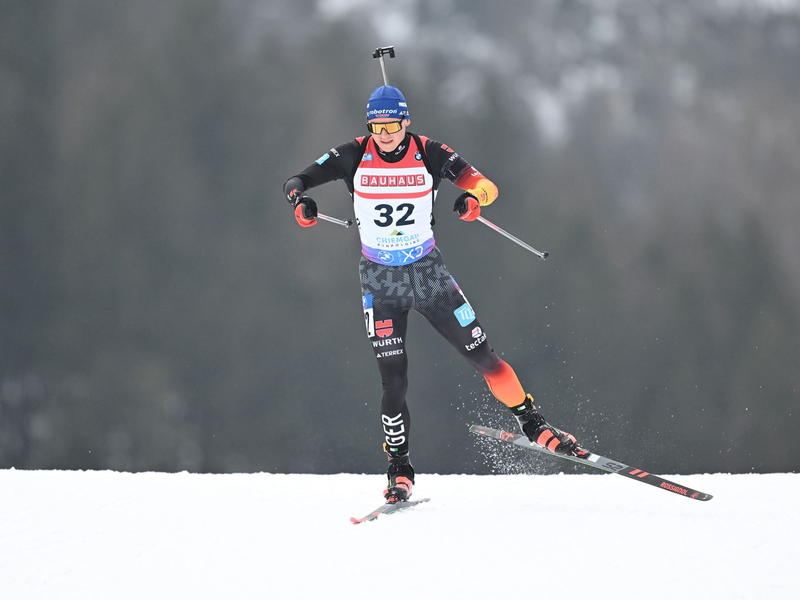 Johannes Thingnes Bö konnte seine Tränen nicht zurückhalten. - Foto: Sven Hoppe/dpa