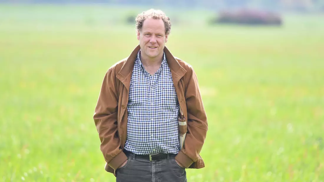 Der Milchproduzent Stefan Dürr ist seit Jahrzehnten in Russland tätig und hat dafür nun den staatlichen Orden der Freundschaft erhalten. (Archivbild) - Bild: picture alliance / dpa