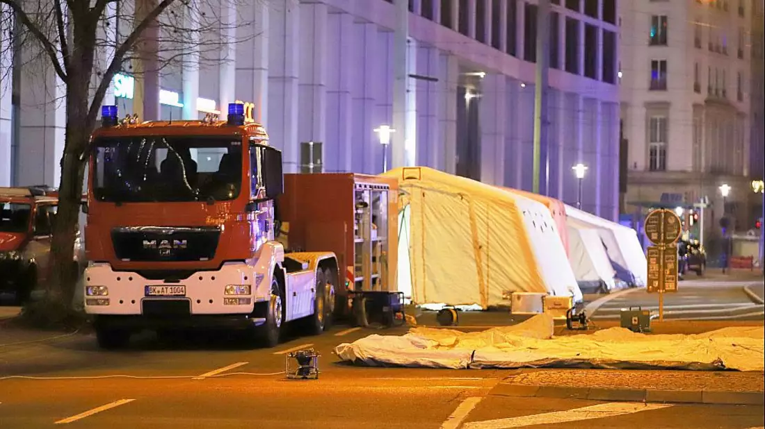 Auto rast auf Magdeburger Weihnachtsmarkt in Menschenmenge (Archiv) - Bild: über dts Nachrichtenagentur