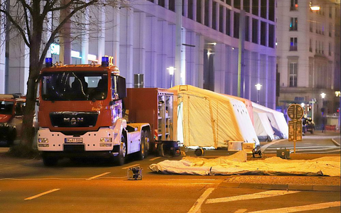 Auto rast auf Magdeburger Weihnachtsmarkt in Menschenmenge (Archiv) - Foto: über dts Nachrichtenagentur