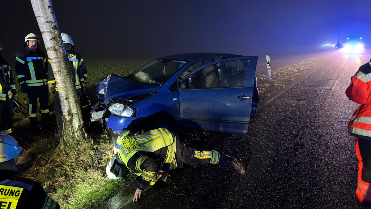 FFW Fredenbeck: Verkehrsunfall auf L 123 / 28-jähriger aus LK ROW leicht verletzt - Foto: presseportal.de
