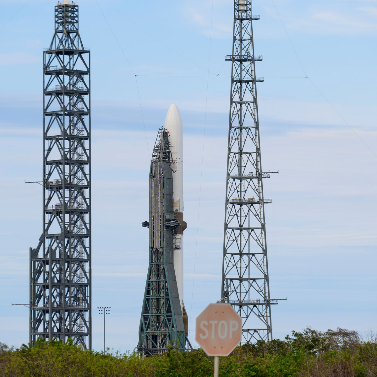 Unter anderem sollte bei dem Flug die Kommunikationsfähigkeit von «Blue Ring» von Ingenieuren auf der Erde getestet werden.  - Foto: Jennifer Briggs/ZUMA Press Wire/dpa
