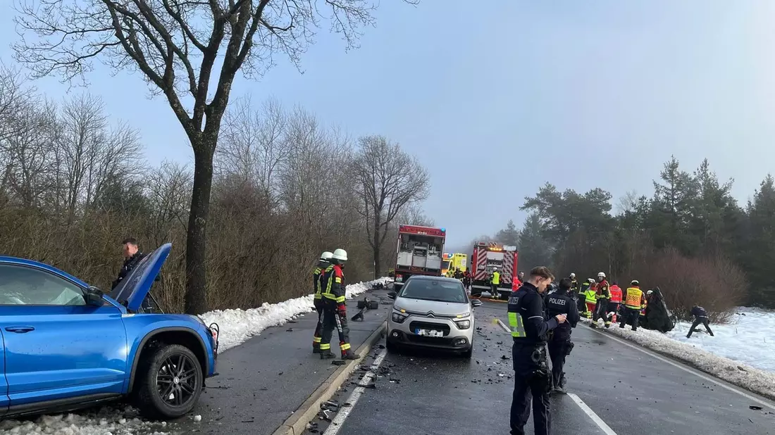 POL-AC: Schwerer Unfall in der Eifel - Frau und Mann schwer verletzt - Bild: presseportal.de