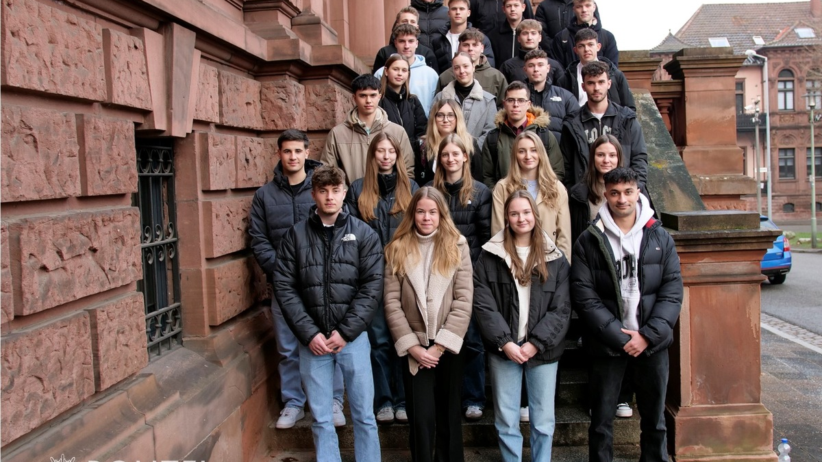 POL-PPWP: Polizeistudenten zu Besuch im Präsidium - Foto: presseportal.de