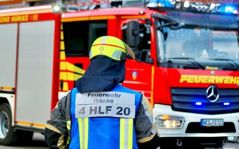 FW Hünxe: Feuerwehreinsatz durch automatischen Smartphone-Notruf - Foto: presseportal.de