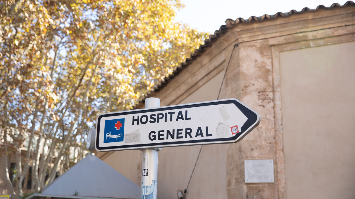 Erst beim dritten Besuch der Notaufnahme wurde der Mann stationär aufgenommen. (Symbolbild) - Foto: Clara Margais/dpa