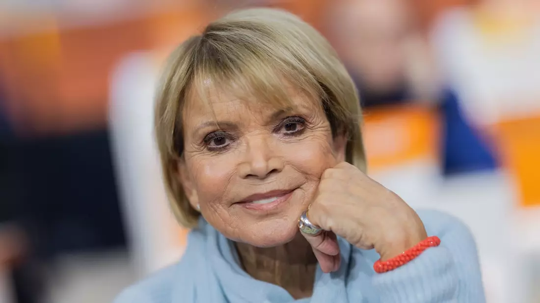 Uschi Glas wird den Ehrenpreis des Bayerischen Filmpreises erhalten. (Archivbild) - Bild: Rolf Vennenbernd/dpa