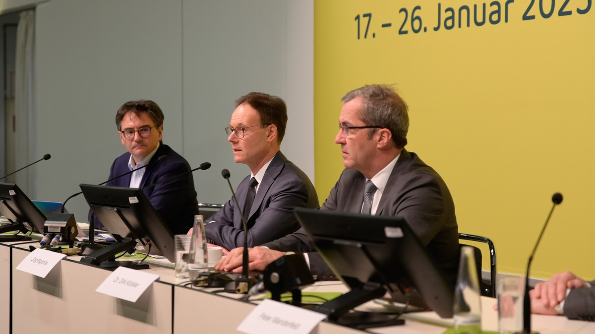 Agravis Raiffeisen AG bekennt sich zum Tierhaltungsstandort Deutschland - Foto: presseportal.de