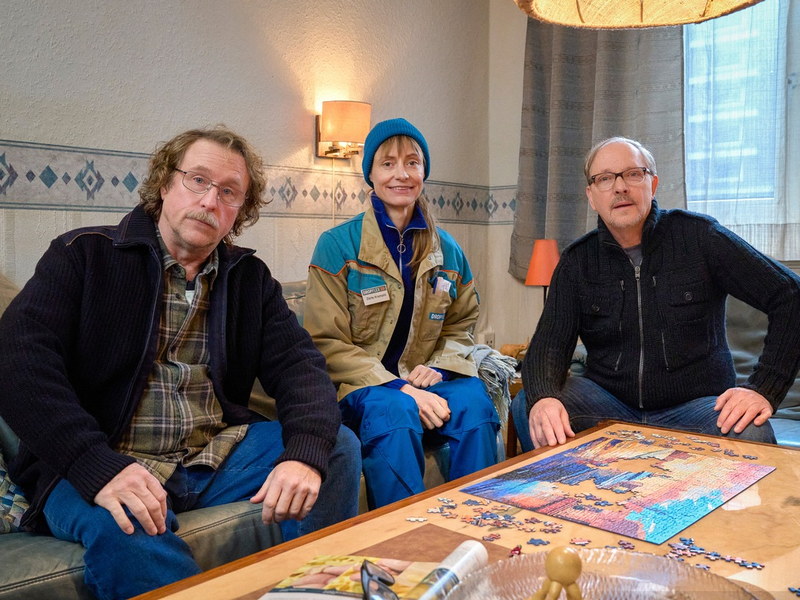 Bjarne Mädel ist Prange - Dreh für gleichnamige NDR Komödie von Andreas Altenburg (Buch) und Lars Jessen (Regie) mit u. a. Katharina Marie Schubert und Olli Dittrich - Foto: presseportal.de