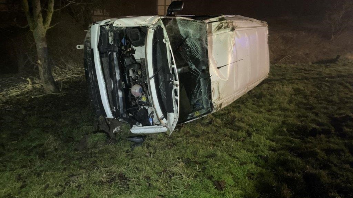 LPI-J: Unfall im Weimarer Land - ein Schwerverletzter - Foto: presseportal.de